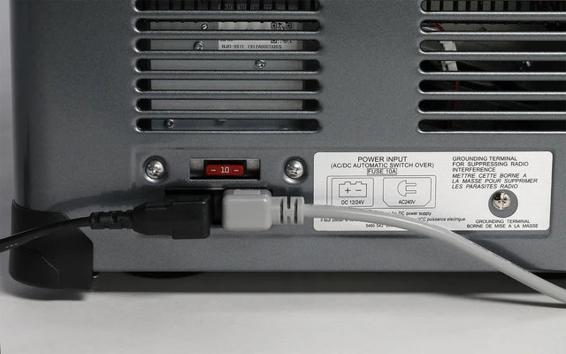 Engel MT45F-V Enfriador De Compresores De 40 Litros 9 Engel MT45F-V Enfriador De Compresores De 40 Litros - Imagen 7